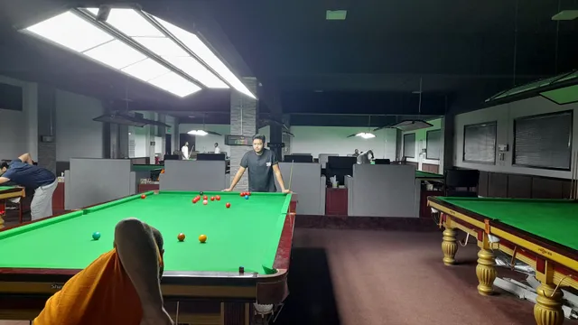 Cue inn Billiard & Snooker