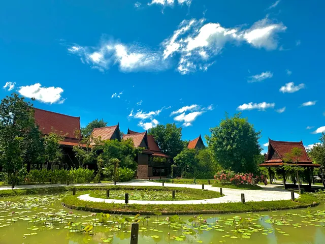 ភូមិចៅហ្វា Phoum Chau Fea