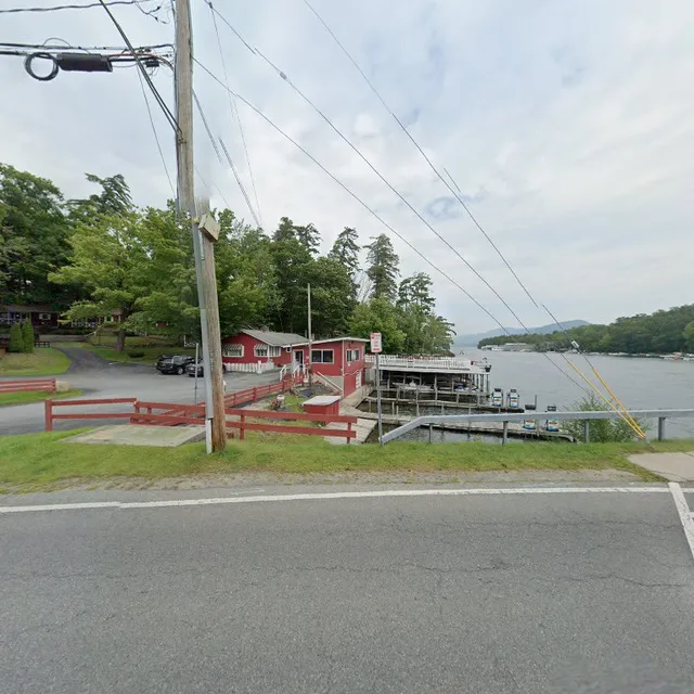 Waters Edge AT 47 SAG WATERFRONT CAFE