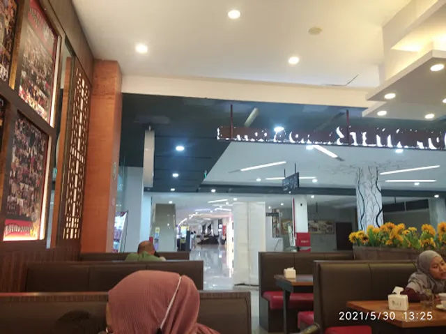 D'Penyetz Mall Botania 2