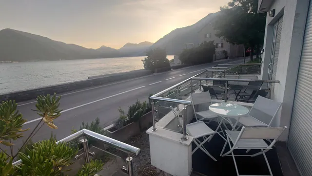 Waterfront Apartments Ljuta