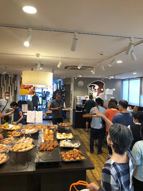 Kyoto Isaburo Seipan Miyazaki Shop