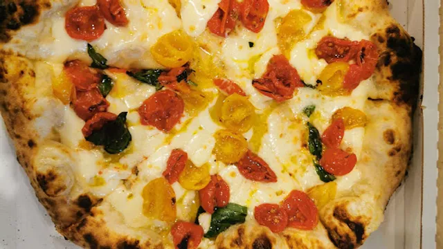 pizzeria rosticceria NEW METRO' (feste e banchetti)