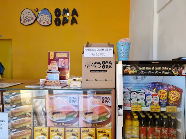 Oma Opa Cakery Jakal UII - Oleh-oleh Jogja