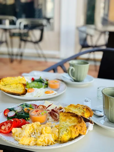 SELVÃTIKA Coffee&Brunch