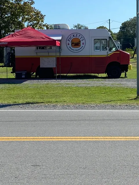 Picketts Wheely Good Eats