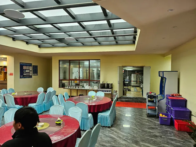 Rong Xin Cang Jia Hot Pot