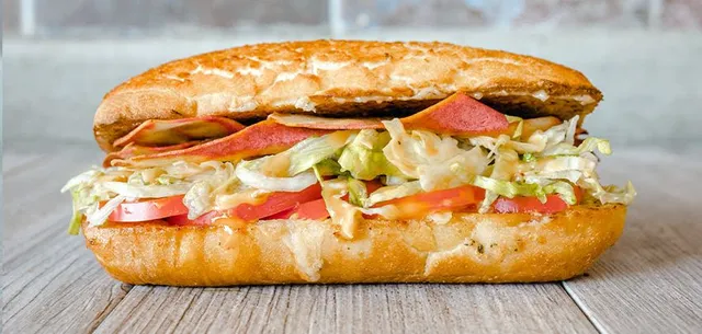 Ike's Love & Sandwiches