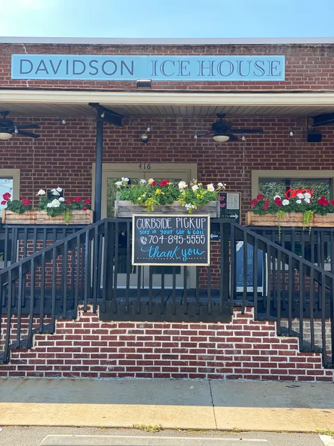 Davidson Ice House