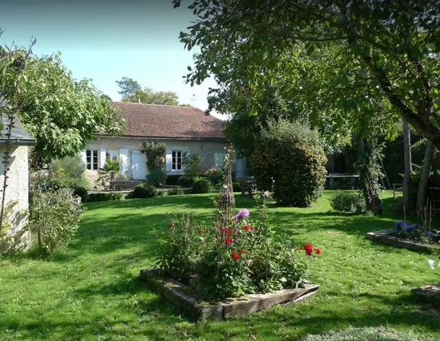 "Le Thil" Chambre d'hôtes Poitiers Mignaloux-Beauvoir