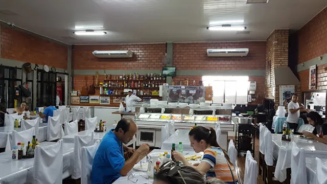 Timoneiro, Restaurante