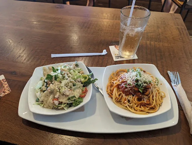 California Pizza Kitchen at Alton Square