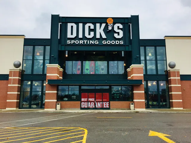 DICK'S Sporting Goods