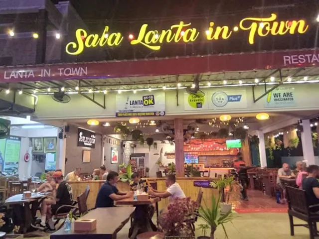 Sala Lanta in town Restaurant and Bar