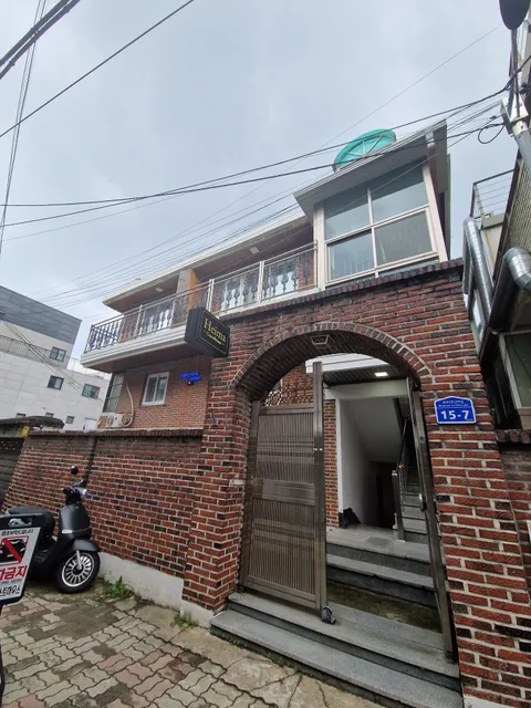Heima Guesthouse Hongdae