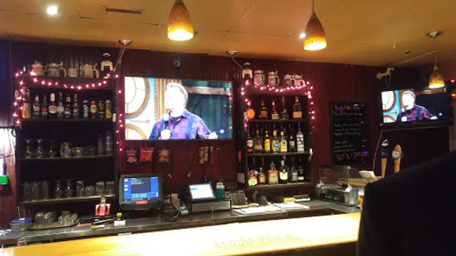 Coach's Corner Sports Bar & Grill