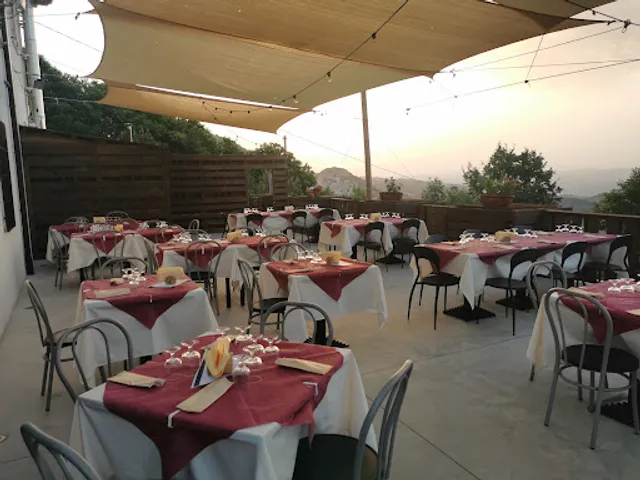 Casale Acquë a Mònëchë