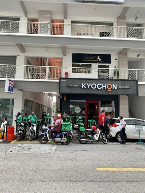 KyoChon Chicken @ Arena Curve