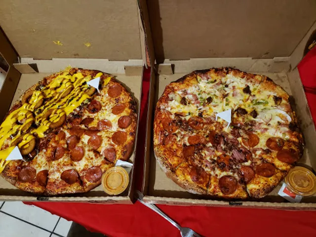 Pizza y Corre & Café