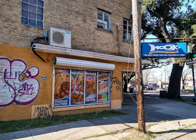 Hooks Catching & Frying