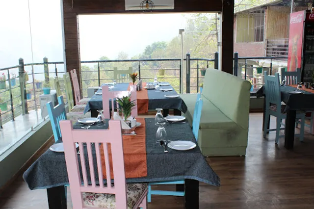 Mount Chimney Restaurant And Cafe