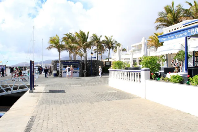 VILLA CON VISTAS AL MAR