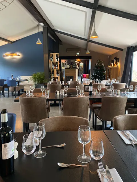 Les Michels Restaurant