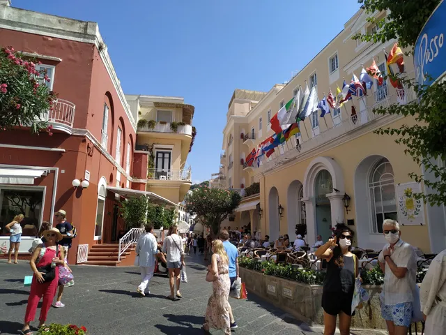 Aesthetic Center Delphina