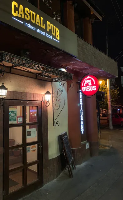 Casual Bistro - Boutique