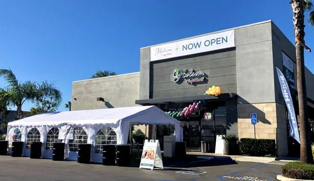 Yogurtland Edinger Plaza