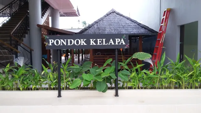 Pondok Kelapa Resto