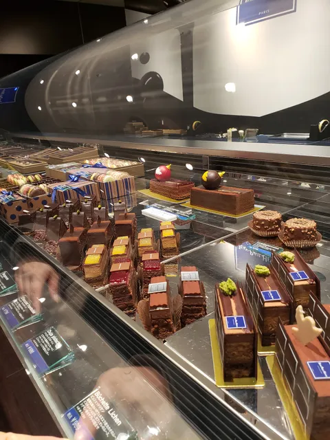 Jean-Paul Hévin Sendai Mitsukoshi