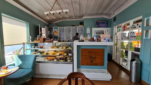 Cafe Honey Hut, Shimla