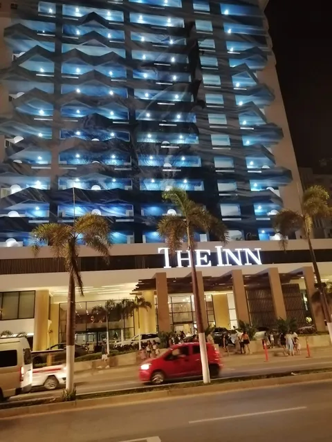 47 ROOMS VACATION SUITES