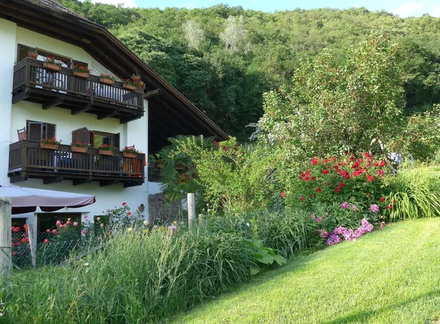 KREITHOF . GARNI BNB