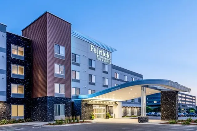 Fairfield by Marriott Inn & Suites Minneapolis North