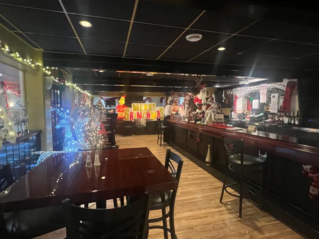 Lauro's Italian and Pizzeria