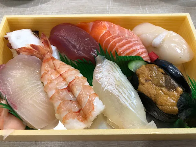 Kawadomi Sushi