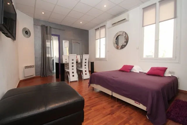 Cannes B and B - Croisette, "carré d'or" : en travaux pour le moment