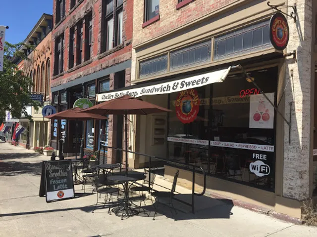 Chelley Belly: Artisan Eatery