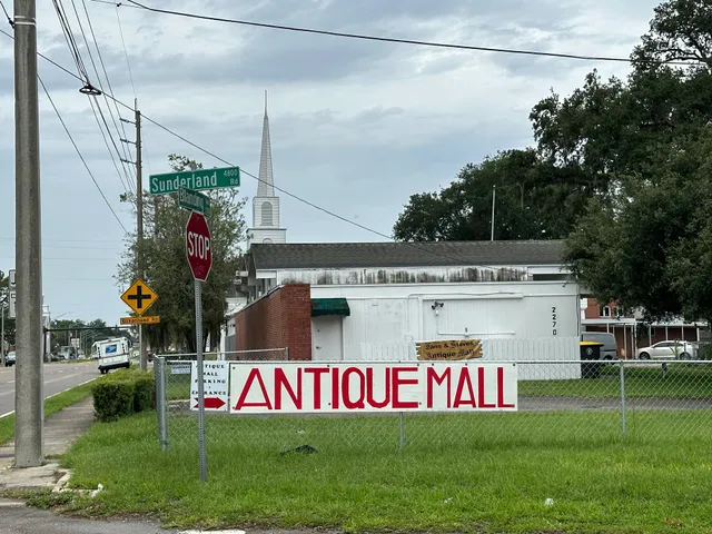 Fans & Stoves Antique Mall