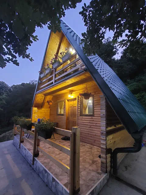 Lux Brvnara Vilenjak Vrdnik