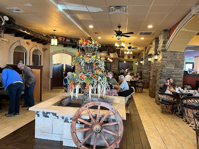 Lindo Mexico Grill and Seafood