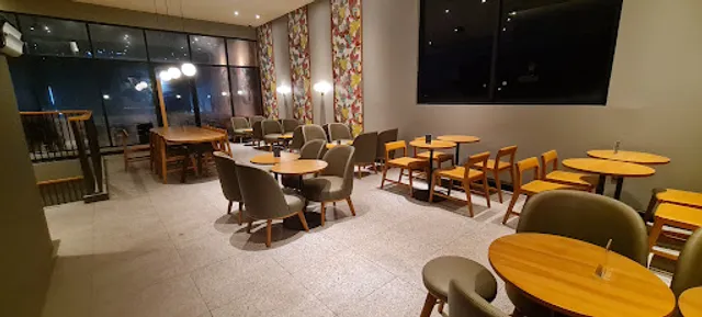 Starbucks DT Gajahmada Mojokerto