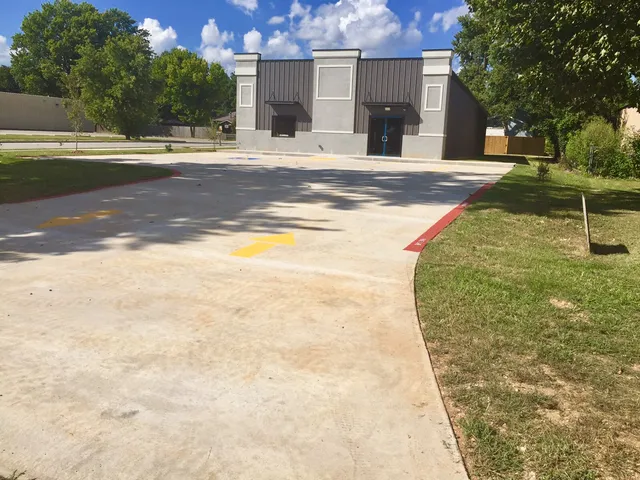 Missions Custom Screen Printing LLC.