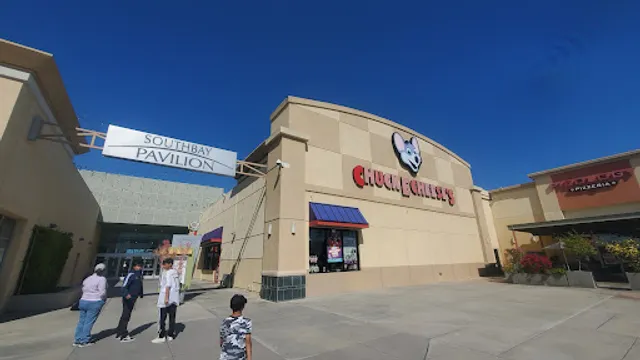 Chuck E. Cheese