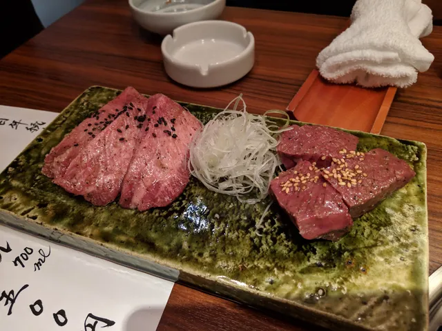 焼肉 しんうち 神楽坂