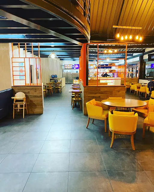 LE SPECIAL restaurant