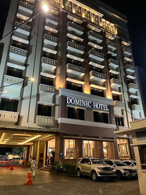 Dominic Hotel
