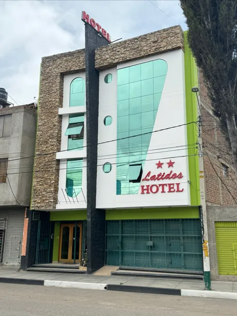 Hotel Latidos